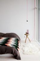 芬蘭公寓  讓創意元素無所不在簡約臥室裝修圖片