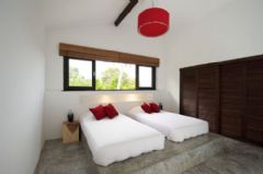 Koh Tao島 現代又時尚的海景別墅現代臥室裝修圖片