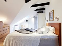 夏季清涼居家愛簡潔 83平兩層白木公寓簡約臥室裝修圖片