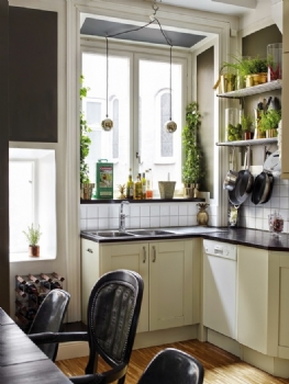 野性風格家居就這么設計 波普風來襲現代廚房裝修圖片