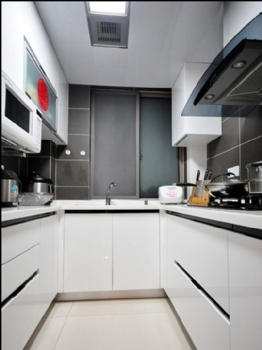 打造玻璃屋3室1廳純白空間簡約風格廚房