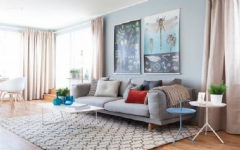 粉藍色陽光公寓案例欣賞簡約客廳裝修圖片