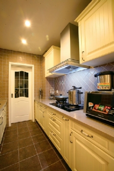 95平老房改造承載記憶的家更愜意歐式廚房裝修圖片