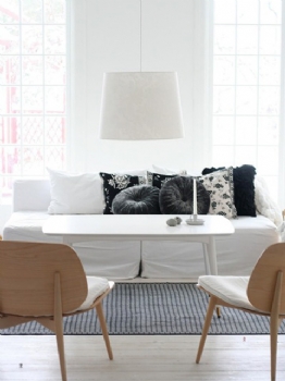 白色簡約格調家 重實用更重品質簡約客廳裝修圖片