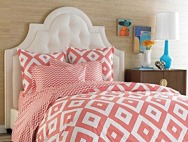 色彩斑斕床品 打造溫馨舒適臥室