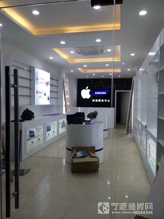 蘋果手機專賣店裝修完畢可以正式營業了